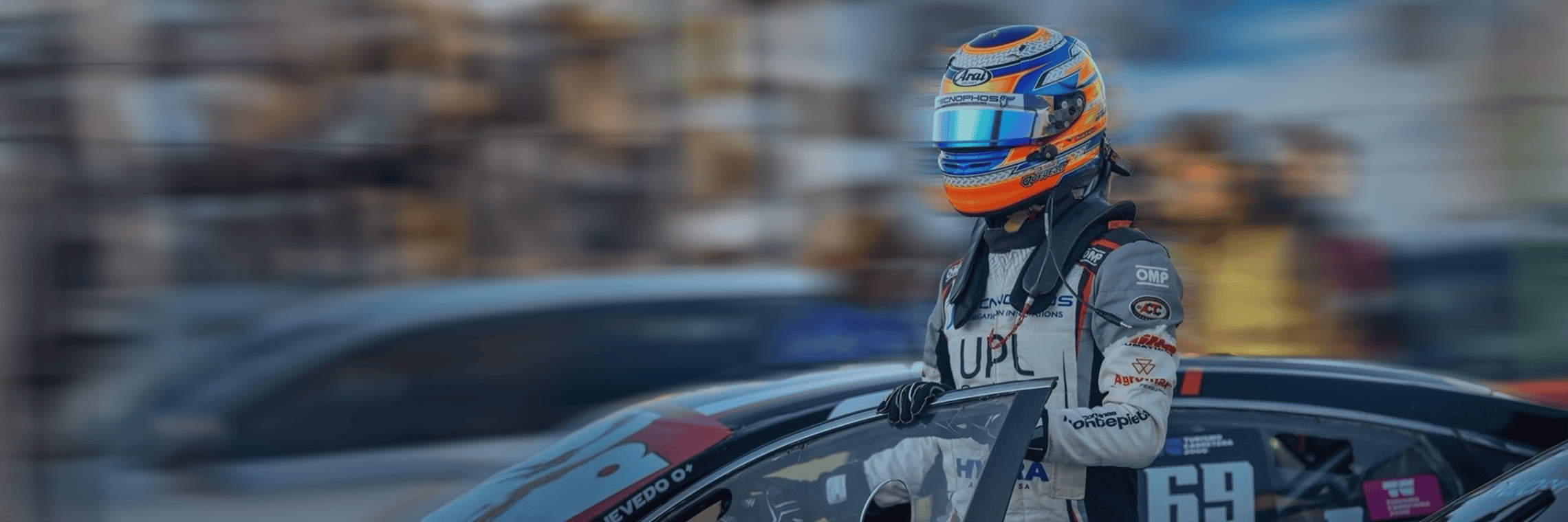 Implementación de soluciones personalizadas para mejorar la confiabilidad y el rendimiento de los sistemas de impulsión industriales.